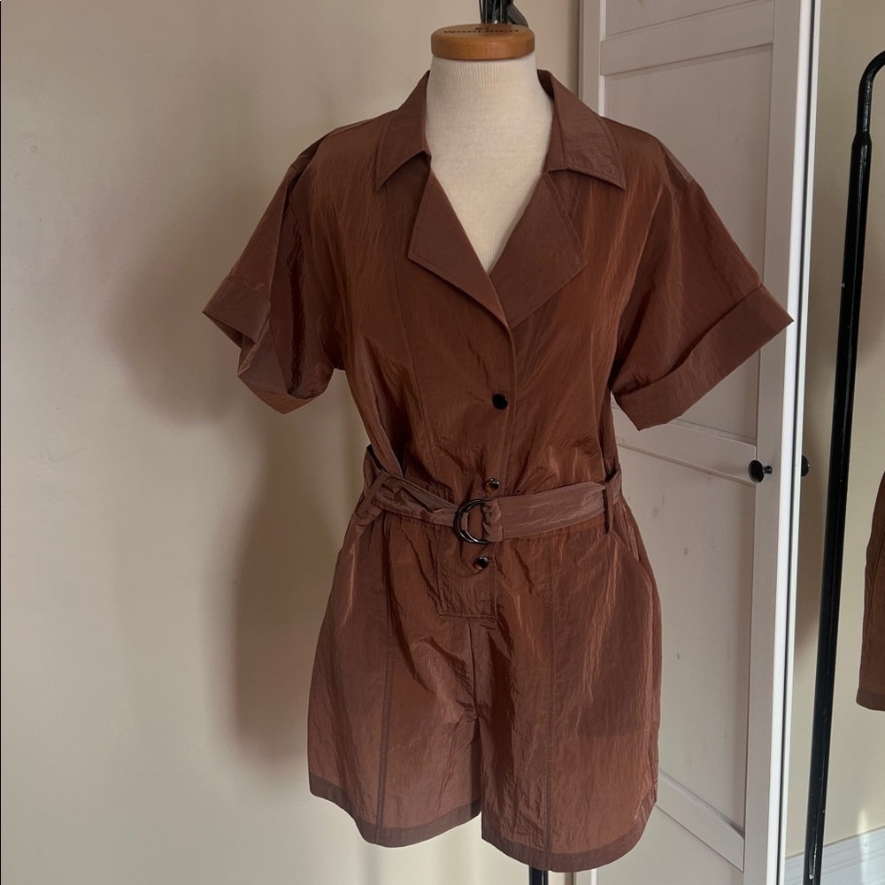 Anthropoligie Varley Belle Body Playsuit Romper in Shimmer Shell - Size Medium - Picture 3 of 12
